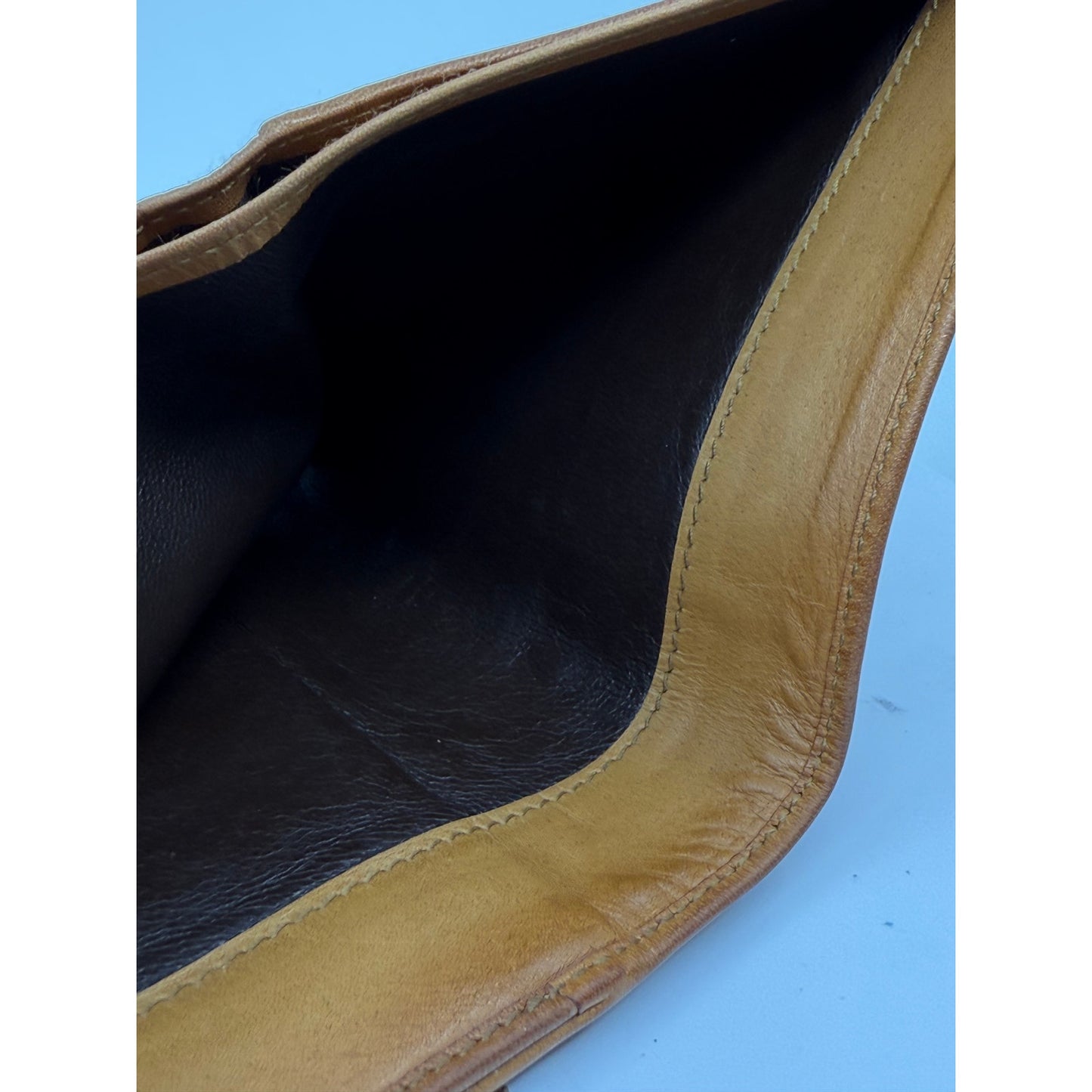 Authentic Gucci Vintage Leather Bifold Wallet with Web Stripe Detail