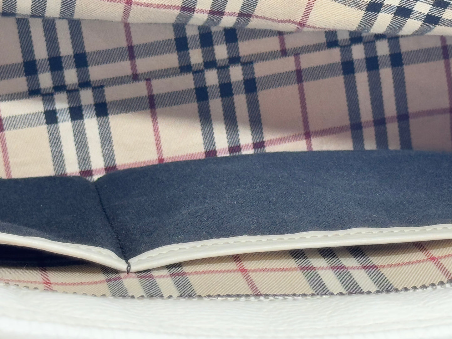 Burberry Tote with Classic Check Lining
